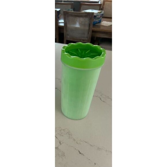 NEW Dog Paw Cleaner Washer Portable Silicone Feet XL NO BOX - Picture 1 of 1